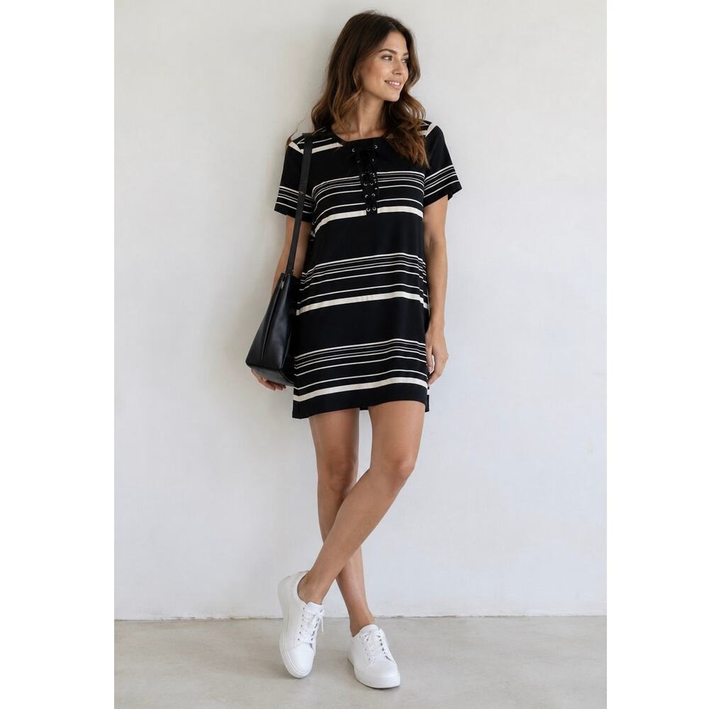 White House Black Market Knit T-shirt Dress Sz Medium Lace Up Minimalist Stripes